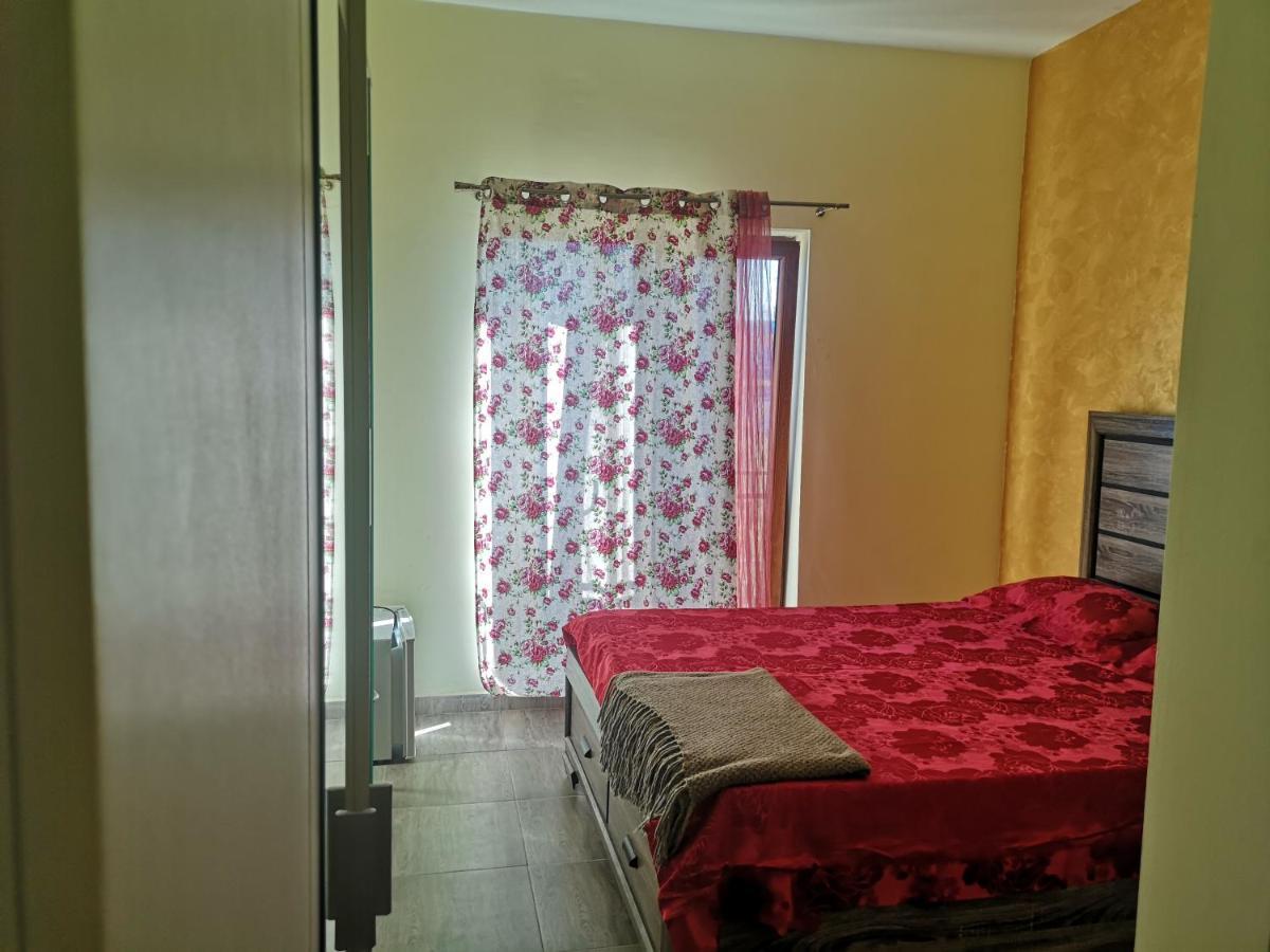 Milan Rooms 콘스탄차 외부 사진